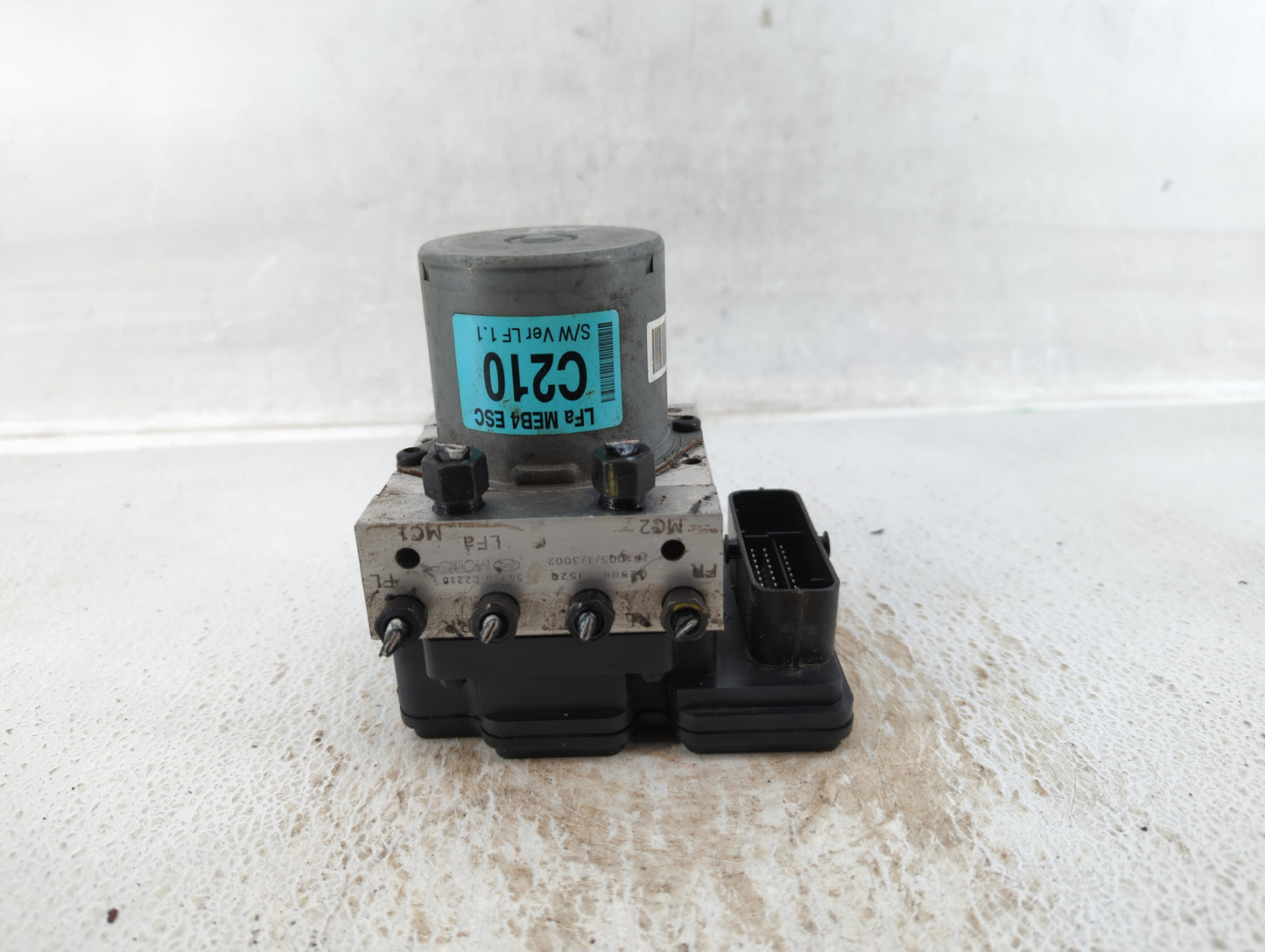2018-2019 Hyundai Sonata ABS Pump Control Module Replacement P/N:58920-C2210 Fits Fits 2018 2019 OEM Used Auto Parts - Oemus