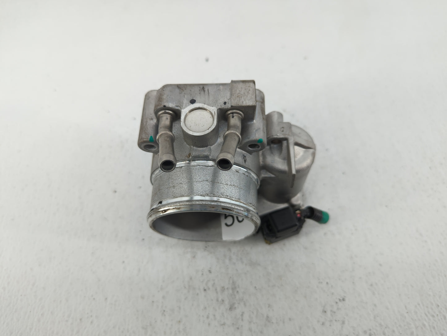 2015-2019 Hyundai Sonata Throttle Body P/N:35100-2G610 Fits Fits 2015 2016 2017 2018 2019 2020 2021 OEM Used Auto Parts - Oe