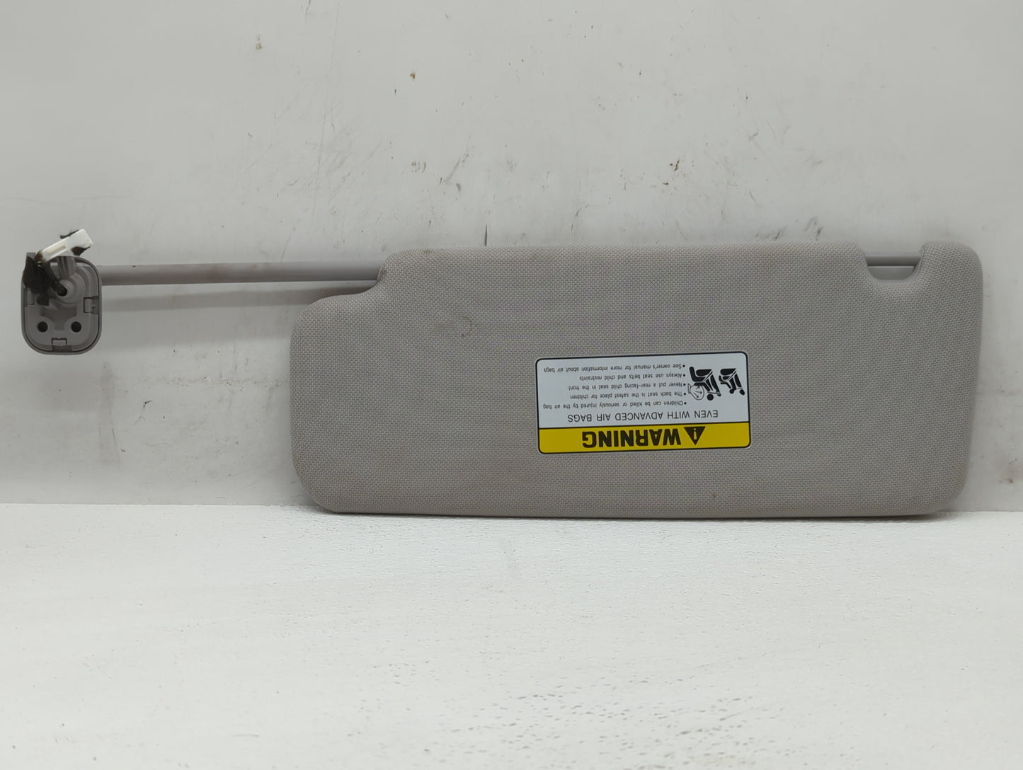 2015-2019 Hyundai Sonata Sun Visor Shade Replacement Passenger Right Mirror Fits Fits 2015 2016 2017 2018 2019 OEM Used Auto
