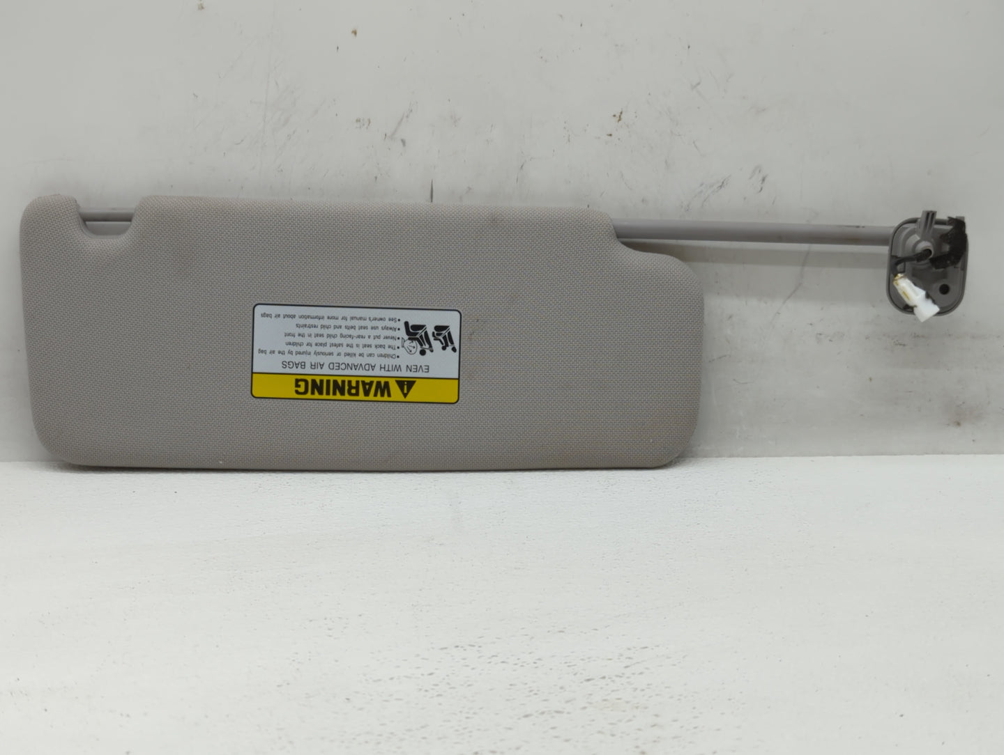 2015-2019 Hyundai Sonata Sun Visor Shade Replacement Driver Left Mirror Fits Fits 2015 2016 2017 2018 2019 OEM Used Auto Par