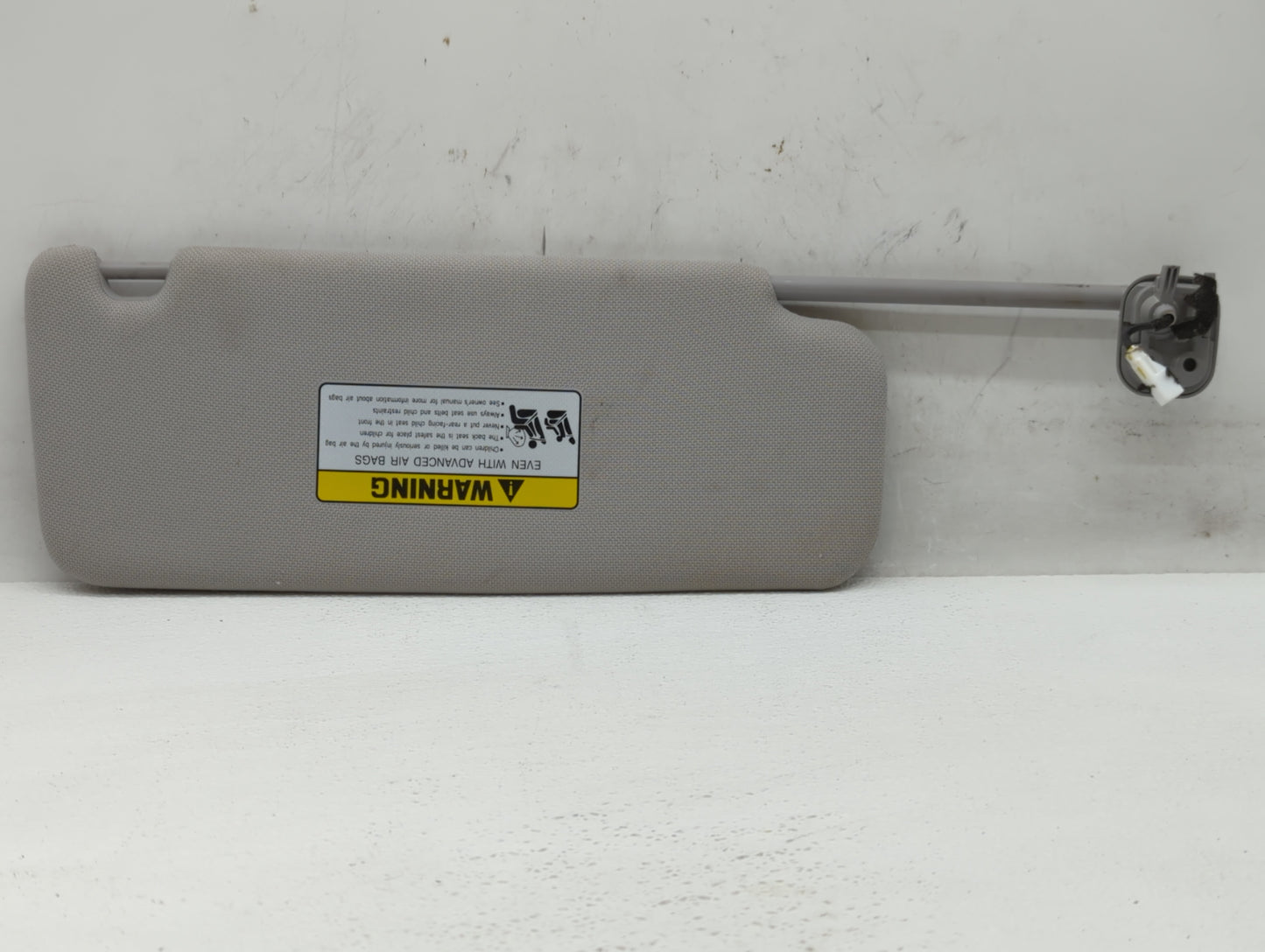 2015-2019 Hyundai Sonata Sun Visor Shade Replacement Driver Left Mirror Fits Fits 2015 2016 2017 2018 2019 OEM Used Auto Par