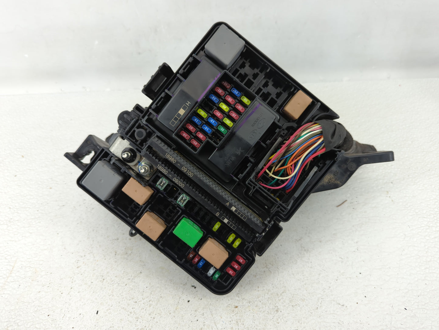2018-2019 Hyundai Sonata Fusebox Fuse Box Panel Relay Module P/N:91951-C2850 Fits Fits 2018 2019 OEM Used Auto Parts - Oemus