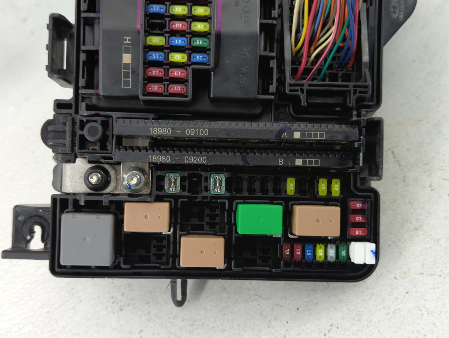 2018-2019 Hyundai Sonata Fusebox Fuse Box Panel Relay Module P/N:91951-C2850 Fits Fits 2018 2019 OEM Used Auto Parts - Oemus