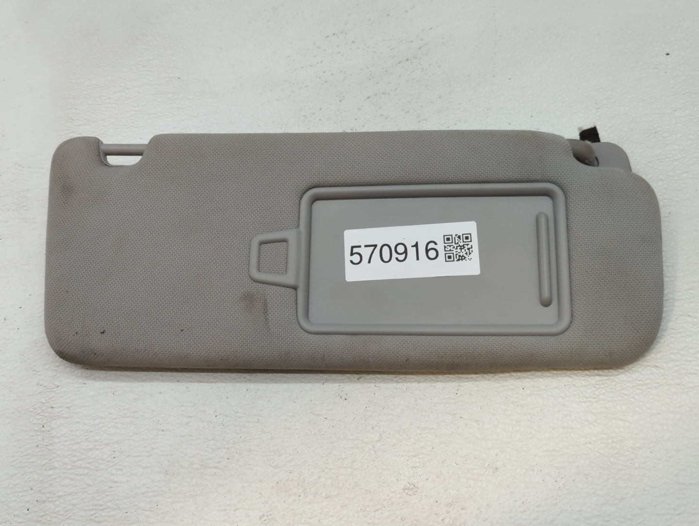 2015-2019 Hyundai Sonata Sun Visor Shade Replacement Passenger Right Mirror Fits Fits 2015 2016 2017 2018 2019 OEM Used Auto