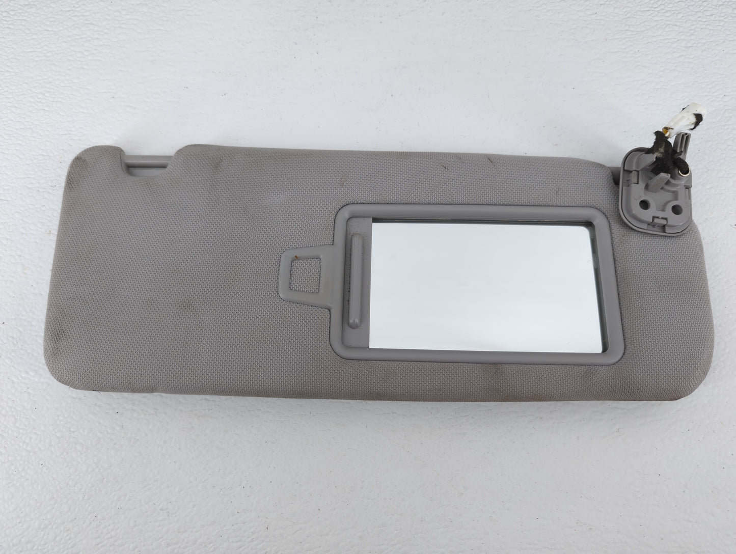 2015-2019 Hyundai Sonata Sun Visor Shade Replacement Passenger Right Mirror Fits Fits 2015 2016 2017 2018 2019 OEM Used Auto