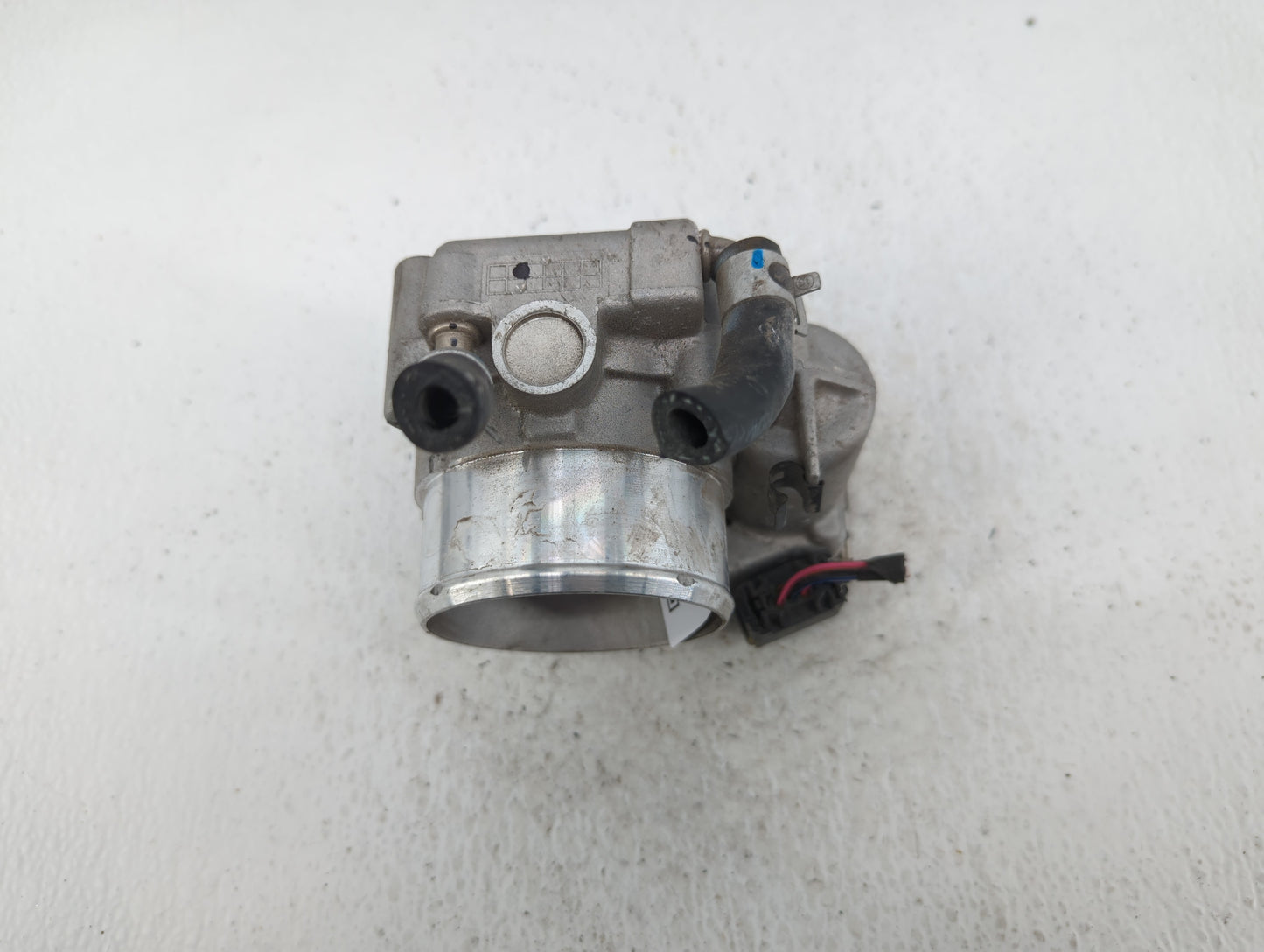 2015-2019 Hyundai Sonata Throttle Body P/N:35100-2G600 Fits Fits 2015 2016 2017 2018 2019 2020 2021 OEM Used Auto Parts - Oe