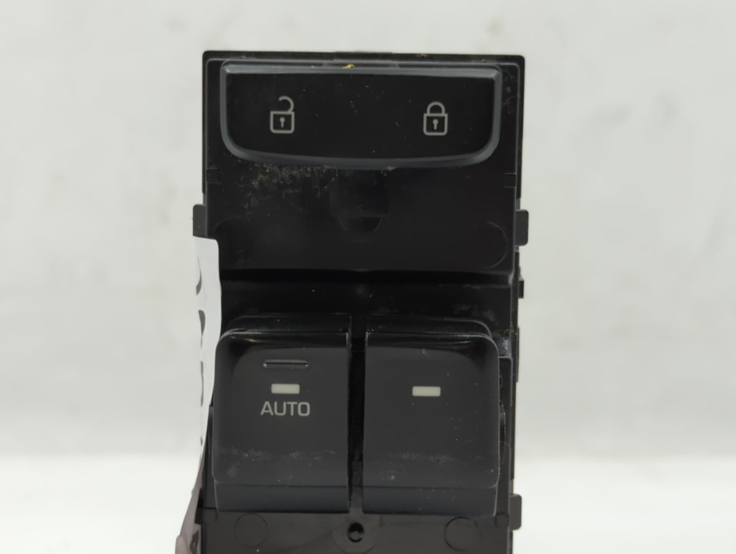 2015-2019 Hyundai Sonata Master Power Window Switch Replacement Driver Side Left P/N:P886807 93570-C1000 Fits OEM Used Auto 