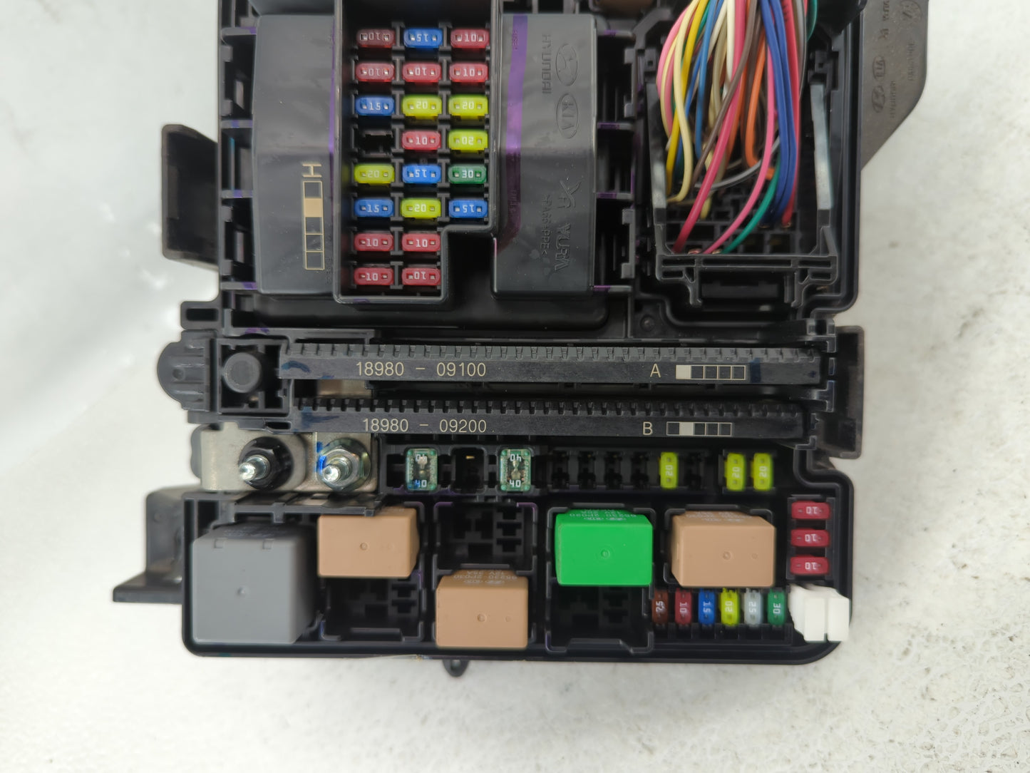 2018-2019 Hyundai Sonata Fusebox Fuse Box Panel Relay Module P/N:6423-0102-7-000 Fits Fits 2018 2019 OEM Used Auto Parts - O