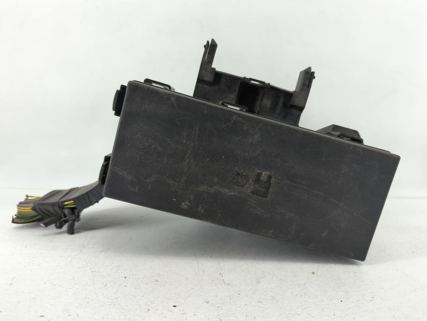 2018-2019 Hyundai Sonata Fusebox Fuse Box Panel Relay Module P/N:3B0AB0100 BT4T-14A003-AA Fits Fits 2018 2019 OEM Used Auto 