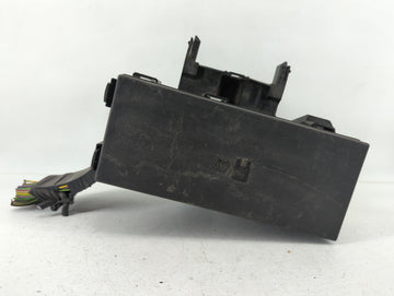 2018-2019 Hyundai Sonata Fusebox Fuse Box Panel Relay Module P/N:3B0AB0100 BT4T-14A003-AA Fits Fits 2018 2019 OEM Used Auto 