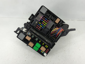 2018-2019 Hyundai Sonata Fusebox Fuse Box Panel Relay Module P/N:6423-0102-7-000 Fits Fits 2018 2019 OEM Used Auto Parts