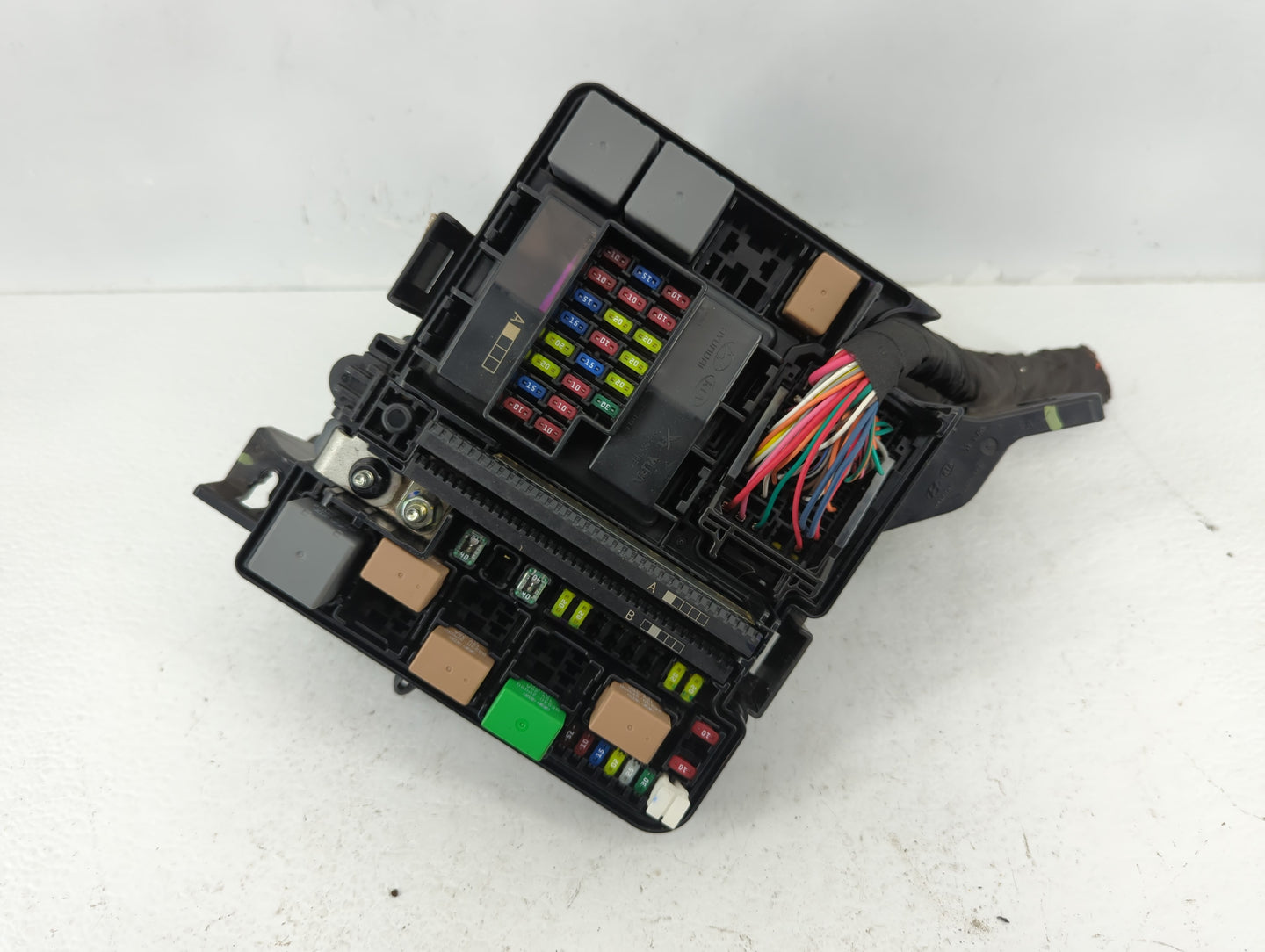 2018-2019 Hyundai Sonata Fusebox Fuse Box Panel Relay Module P/N:6423-0102-7-000 Fits Fits 2018 2019 OEM Used Auto Parts - O
