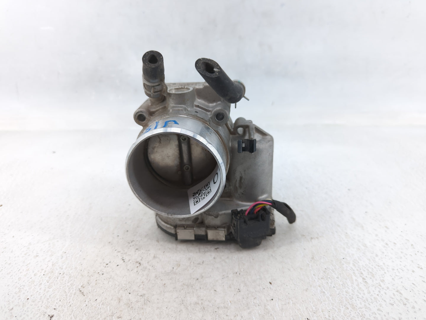 2015-2019 Hyundai Sonata Throttle Body P/N:35100-2G600 Fits Fits 2015 2016 2017 2018 2019 2020 2021 OEM Used Auto Parts - Oe