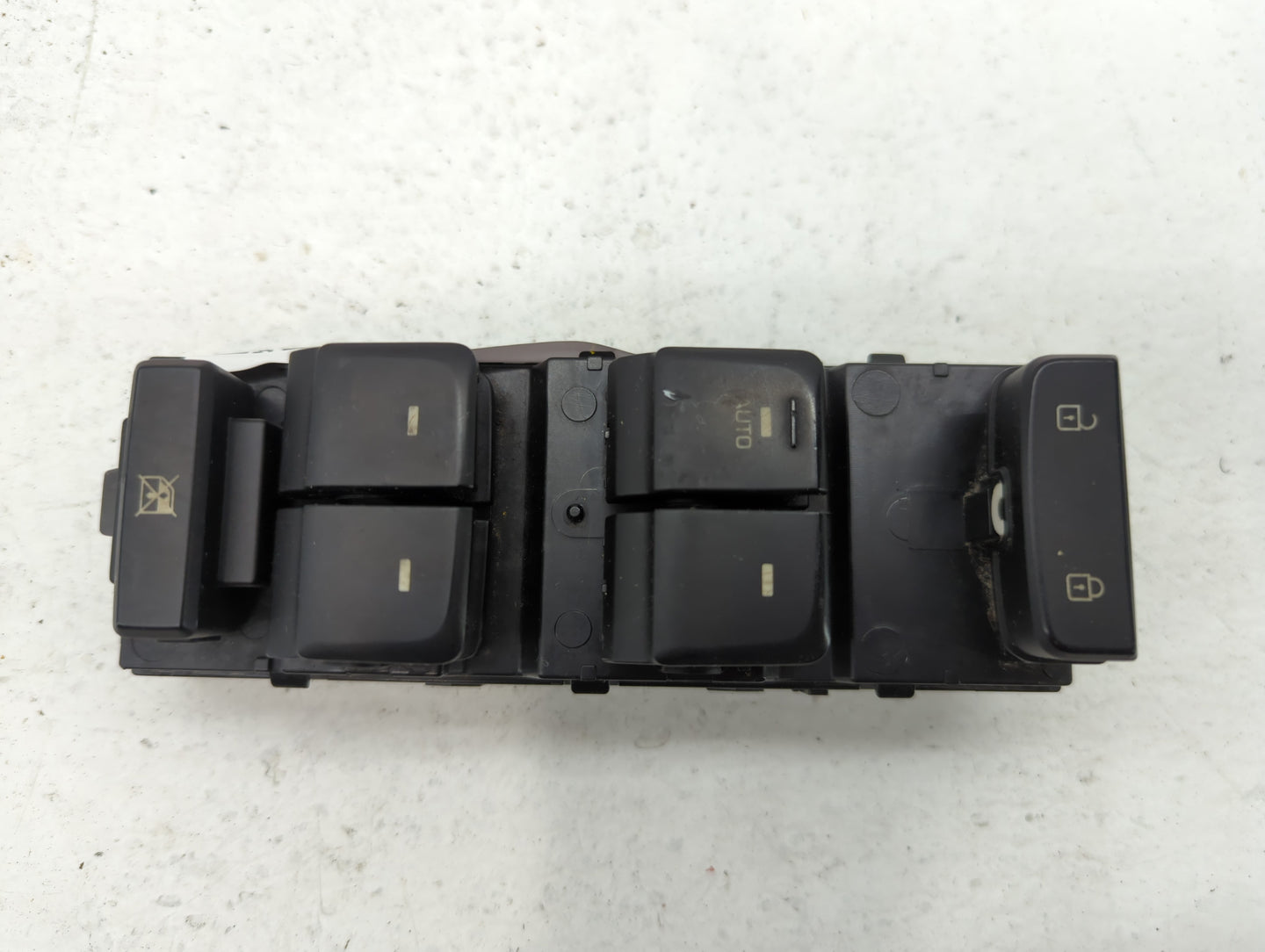 2015-2019 Hyundai Sonata Master Power Window Switch Replacement Driver Side Left P/N:935701000 Fits Fits 2015 2016 2017 2018