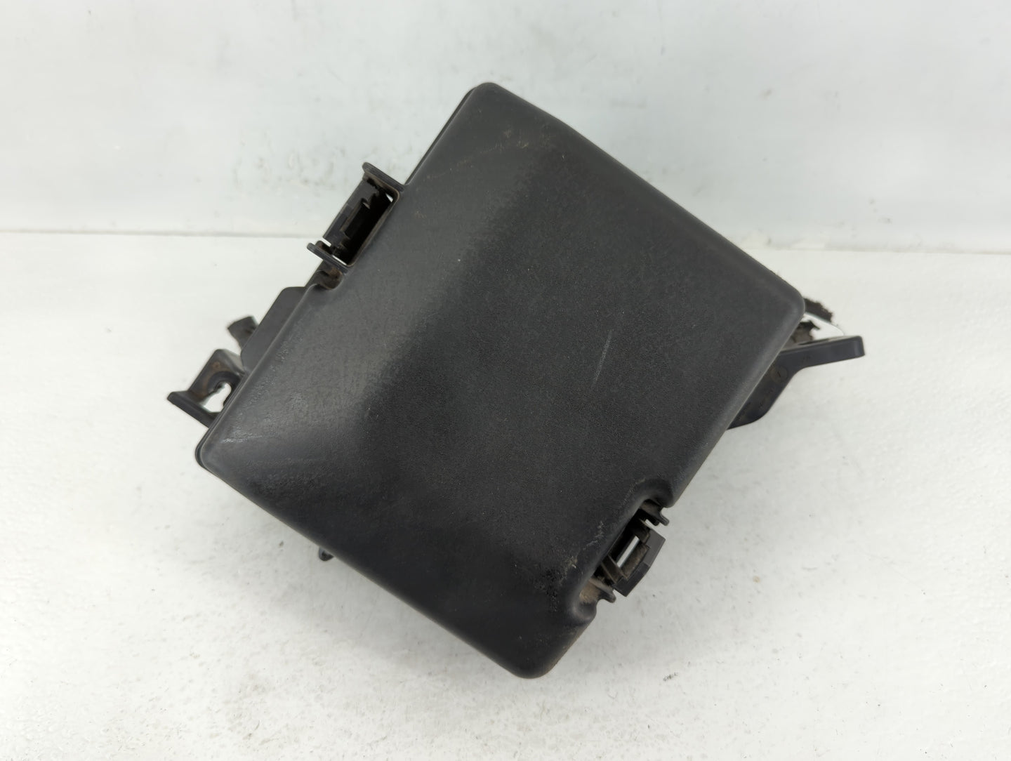 2018-2019 Hyundai Sonata Fusebox Fuse Box Panel Relay Module P/N:91951-C2850 Fits Fits 2018 2019 OEM Used Auto Parts - Oemus
