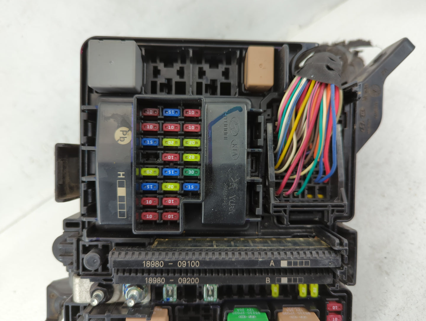 2018-2019 Hyundai Sonata Fusebox Fuse Box Panel Relay Module P/N:91951-C2850 Fits Fits 2018 2019 OEM Used Auto Parts - Oemus