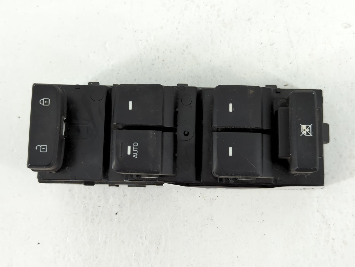 2015-2019 Hyundai Sonata Master Power Window Switch Replacement Driver Side Left P/N:93570-C1000 Fits OEM Used Auto Parts - 