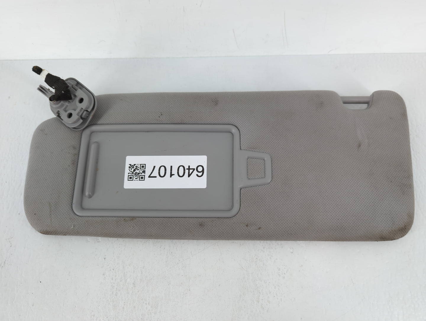 2015-2019 Hyundai Sonata Sun Visor Shade Replacement Driver Left Mirror Fits Fits 2015 2016 2017 2018 2019 OEM Used Auto Par