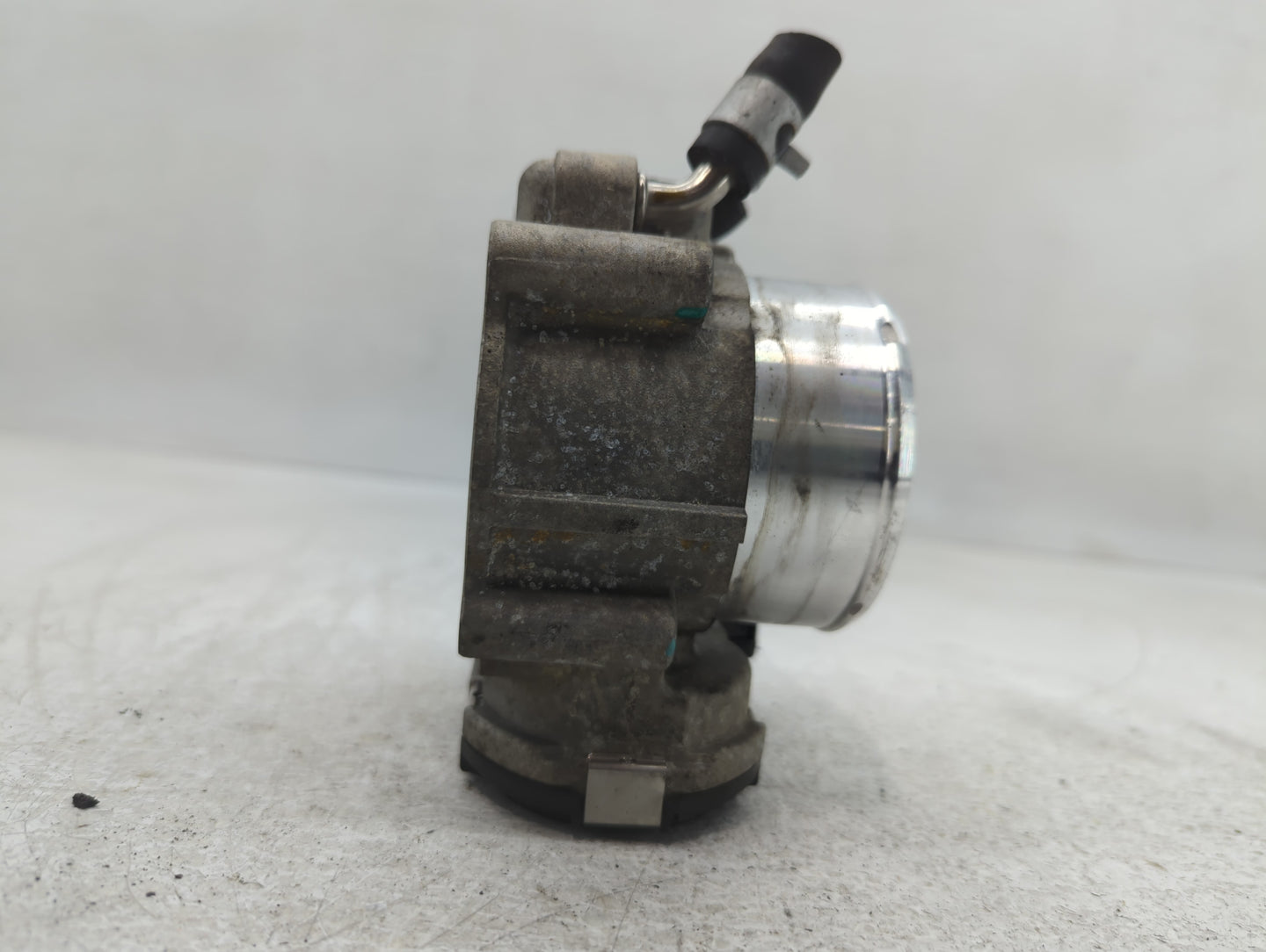 2015-2019 Hyundai Sonata Throttle Body P/N:0 280 750 618 Fits Fits 2015 2016 2017 2018 2019 2020 2021 OEM Used Auto Parts - 