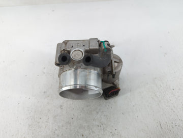2015-2019 Hyundai Sonata Throttle Body P/N:35100-2G600 Fits Fits 2015 2016 2017 2018 2019 2020 2021 OEM Used Auto Parts