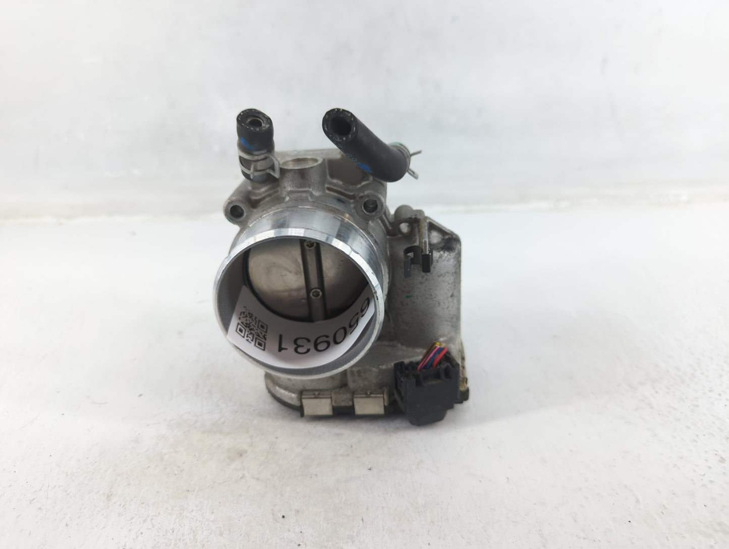2015-2019 Hyundai Sonata Throttle Body P/N:35100-2G600 Fits Fits 2015 2016 2017 2018 2019 2020 2021 OEM Used Auto Parts - Oe