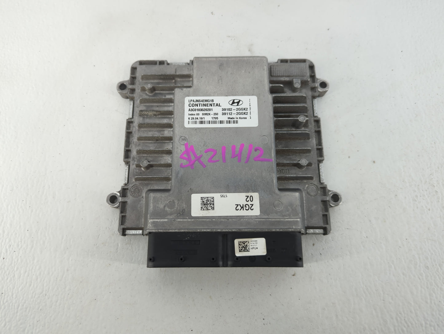2018-2019 Hyundai Sonata PCM Engine Control Computer ECU ECM PCU OEM P/N:39102-2GGK2 Fits Fits 2018 2019 OEM Used Auto Parts