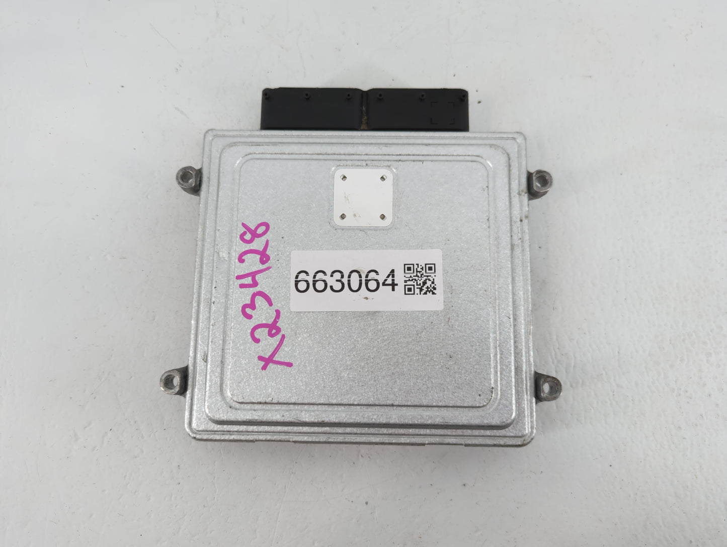 2018-2019 Hyundai Sonata PCM Engine Control Computer ECU ECM PCU OEM P/N:39102-2GGK2 Fits Fits 2018 2019 OEM Used Auto Parts