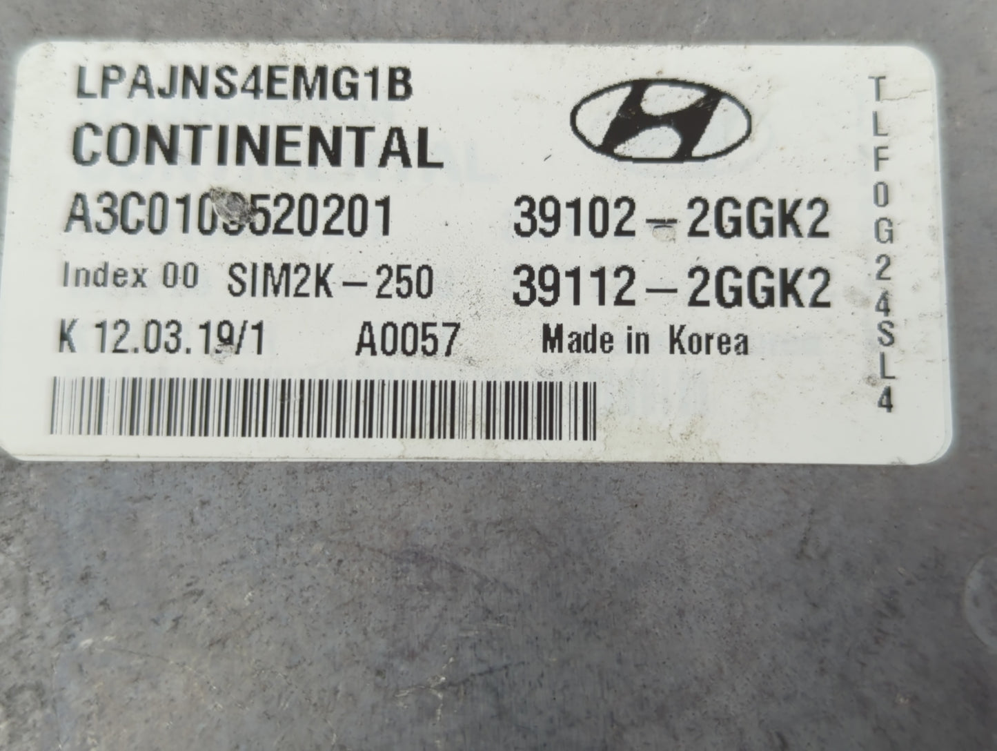 2018-2019 Hyundai Sonata PCM Engine Control Computer ECU ECM PCU OEM P/N:39102-2GGK2 Fits Fits 2018 2019 OEM Used Auto Parts