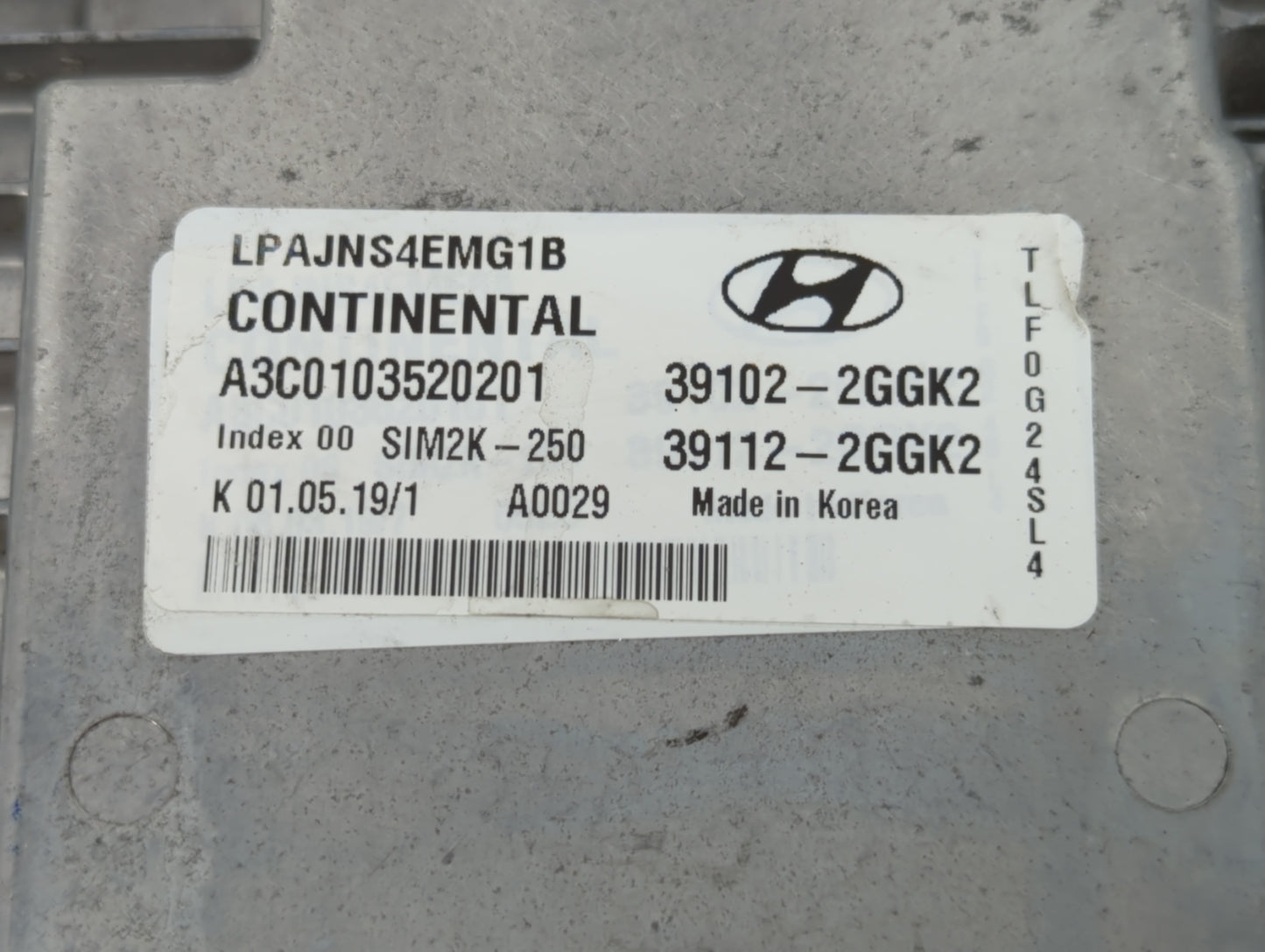 2018-2019 Hyundai Sonata PCM Engine Control Computer ECU ECM PCU OEM P/N:39102-2GGK2 Fits Fits 2018 2019 OEM Used Auto Parts