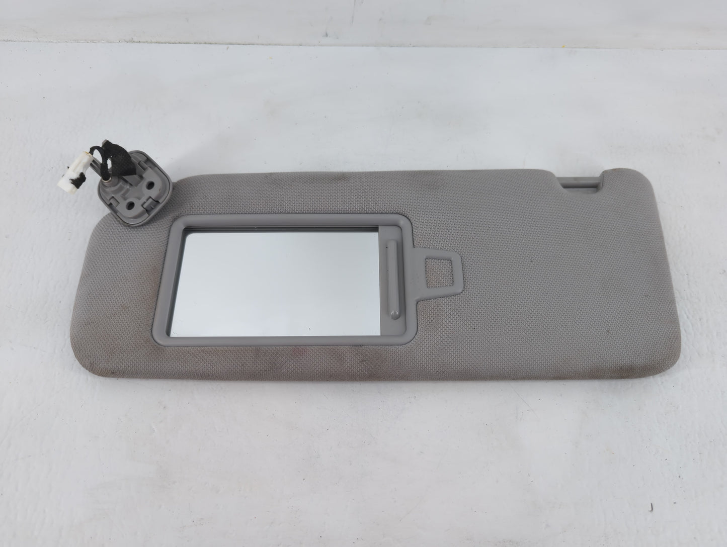 2015-2019 Hyundai Sonata Sun Visor Shade Replacement Passenger Right Mirror Fits Fits 2015 2016 2017 2018 2019 OEM Used Auto