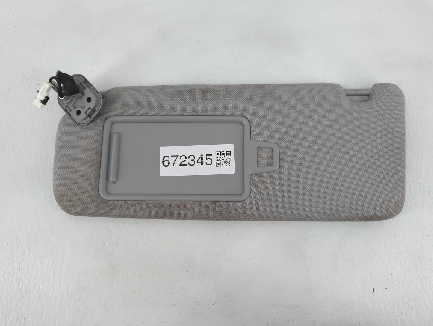 2015-2019 Hyundai Sonata Sun Visor Shade Replacement Passenger Right Mirror Fits Fits 2015 2016 2017 2018 2019 OEM Used Auto
