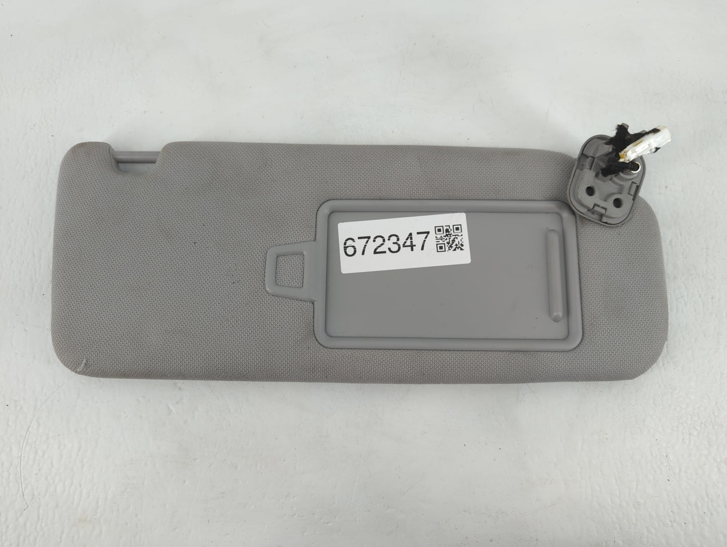 2019 Hyundai Sonata Sun Visor Shade Replacement Driver Left Mirror Fits OEM Used Auto Parts - Oemusedautoparts1.com