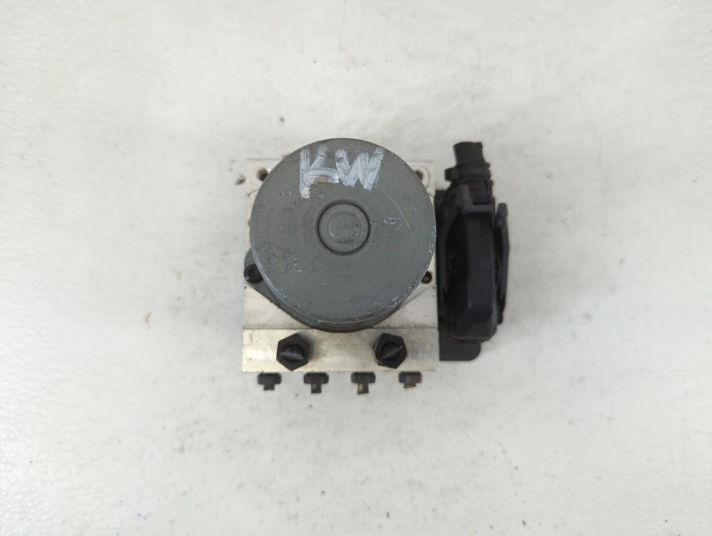 2018-2019 Hyundai Sonata ABS Pump Control Module Replacement P/N:58920-C2210 C2589-20520 Fits Fits 2018 2019 OEM Used Auto P