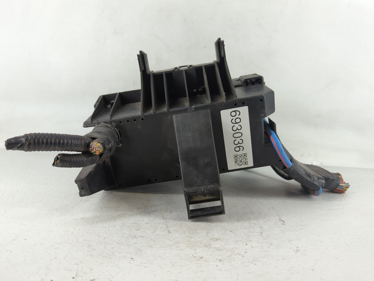 2018-2019 Hyundai Sonata Fusebox Fuse Box Panel Relay Module P/N:3T4T-14A003-AA 3B0AB0100 Fits Fits 2018 2019 OEM Used Auto 