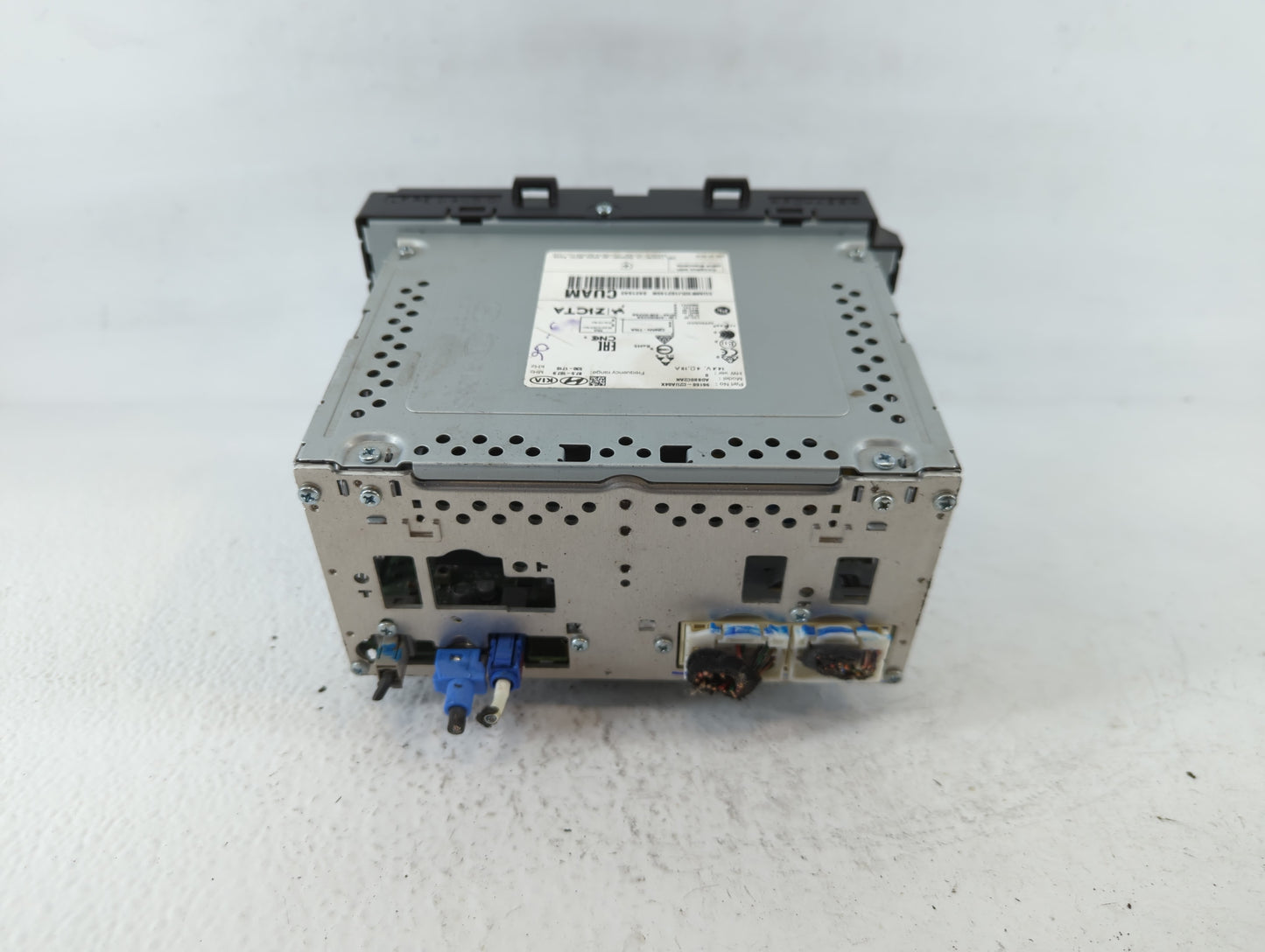 2018-2019 Hyundai Sonata Radio AM FM Cd Player Receiver Replacement P/N:96160-C2UA04X Fits Fits 2018 2019 OEM Used Auto Part