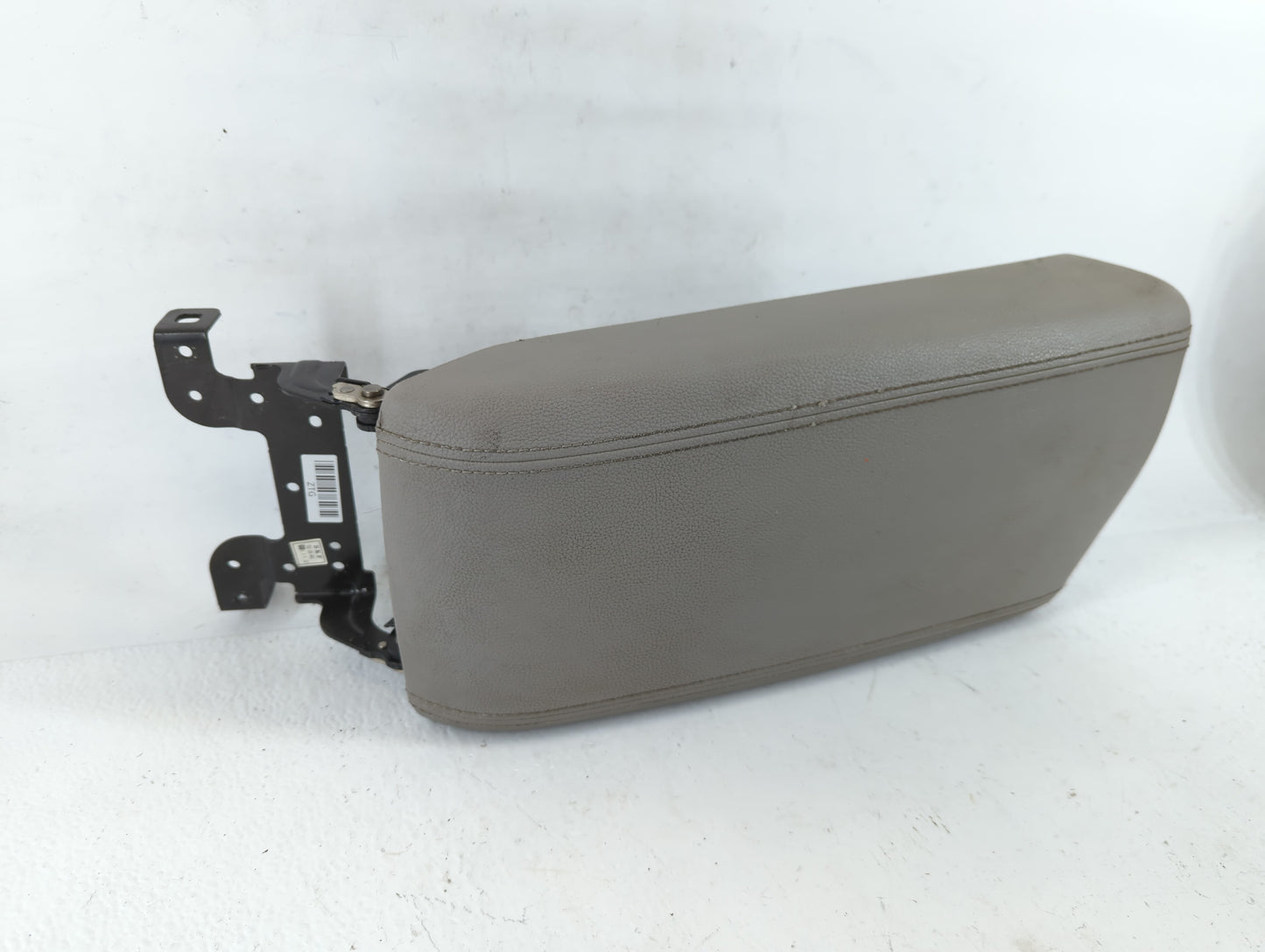 2019 Hyundai Sonata Center Console Armrest Cover Lid Fits OEM Used Auto Parts - Oemusedautoparts1.com