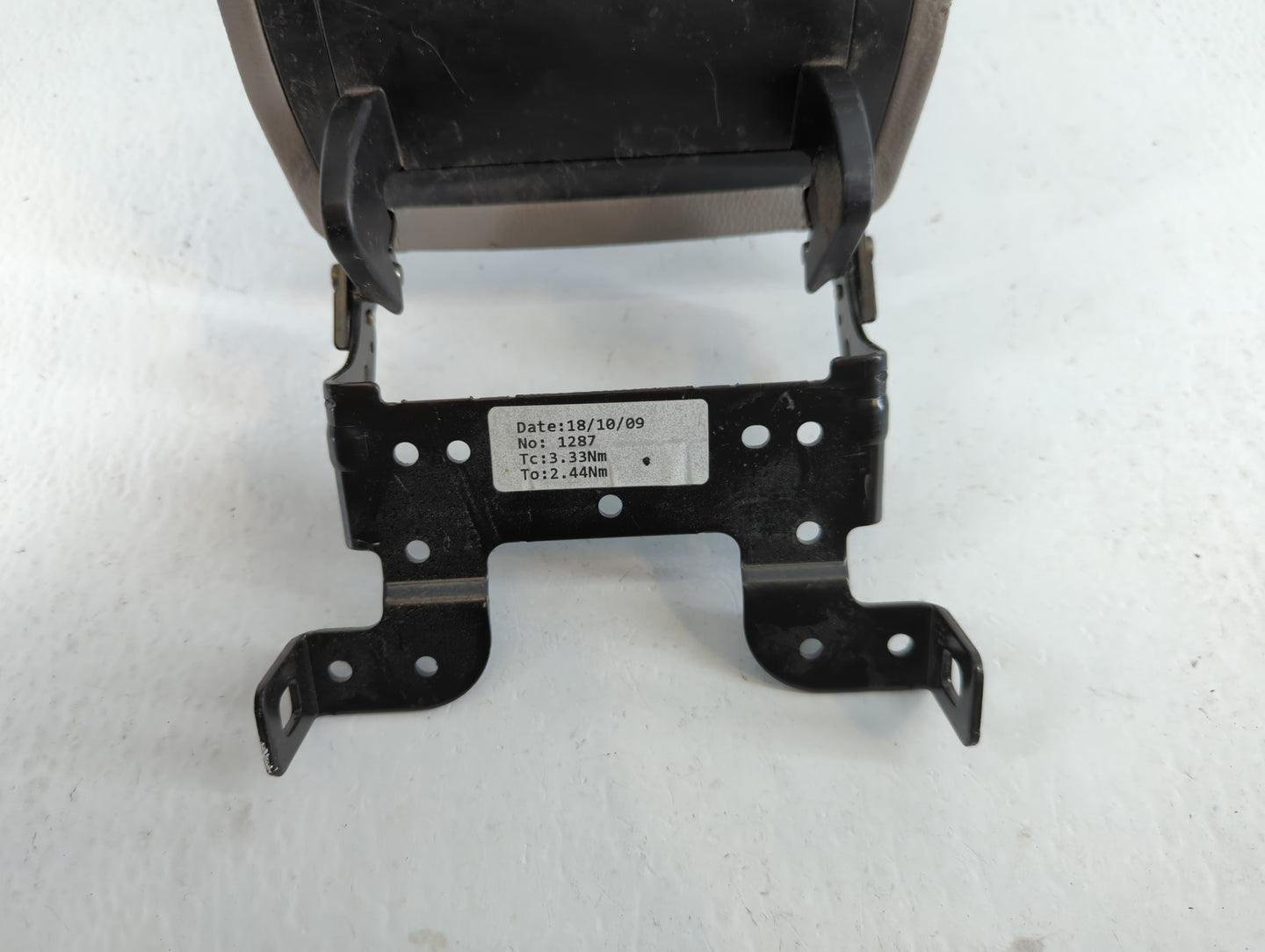2019 Hyundai Sonata Center Console Armrest Cover Lid Fits OEM Used Auto Parts - Oemusedautoparts1.com