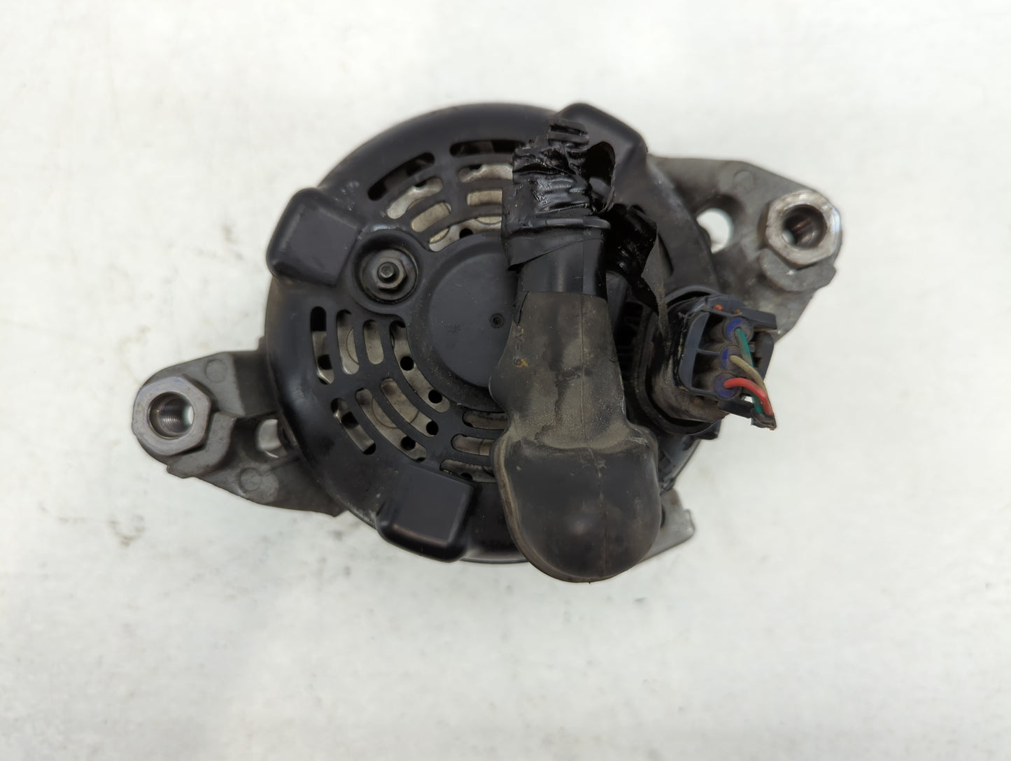 2015-2019 Hyundai Sonata Alternator Replacement Generator Charging Assembly Engine OEM P/N:37300-2B960 Fits OEM Used Auto Pa
