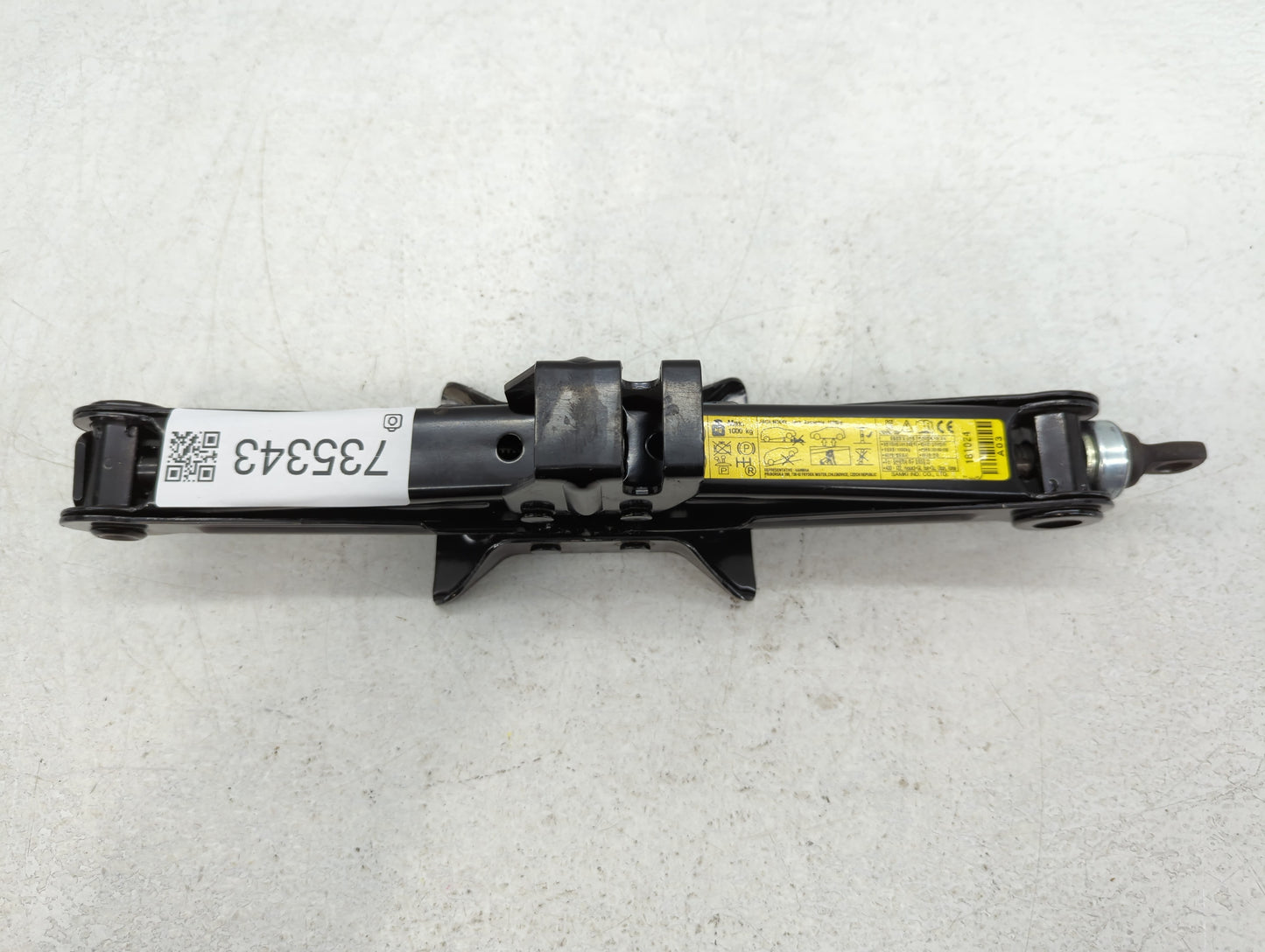 2019 Hyundai Sonata Spare Scissor Car Jack 735343 - Oemusedautoparts1.com