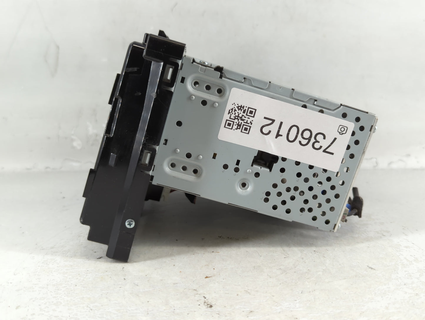 2018-2019 Hyundai Sonata Am Fm Cd Player Radio Receiver - Oemusedautoparts1.com