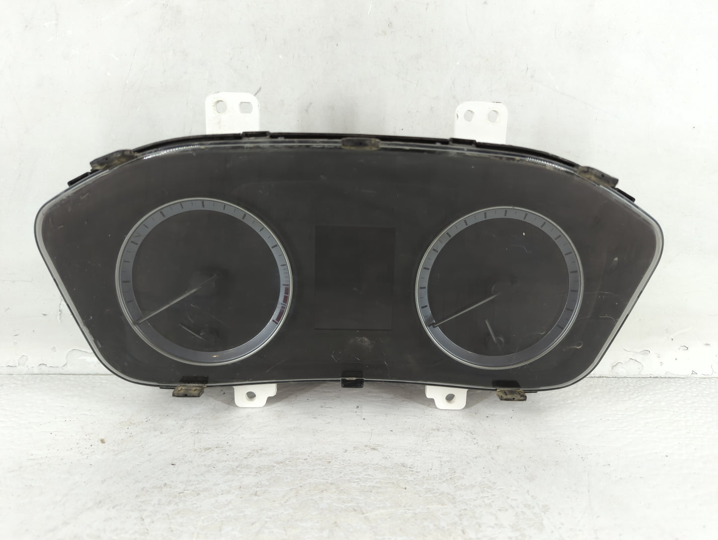 2018-2019 Hyundai Sonata Instrument Cluster Speedometer Gauges P/N:94041-C2080 Fits Fits 2018 2019 OEM Used Auto Parts - Oem