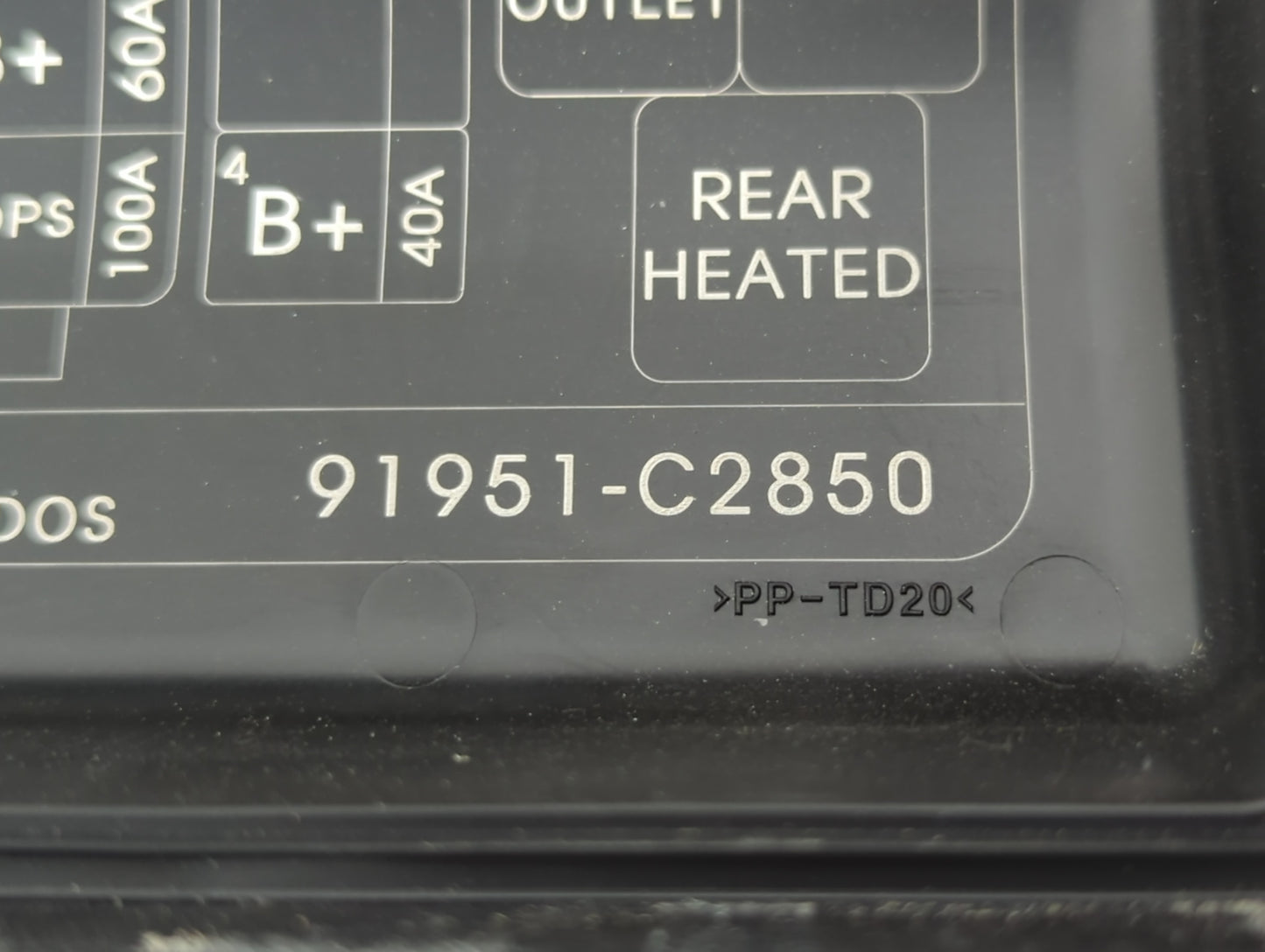 2018-2019 Hyundai Sonata Fusebox Fuse Box Panel Relay Module P/N:91951-C2850 Fits Fits 2018 2019 OEM Used Auto Parts - Oemus