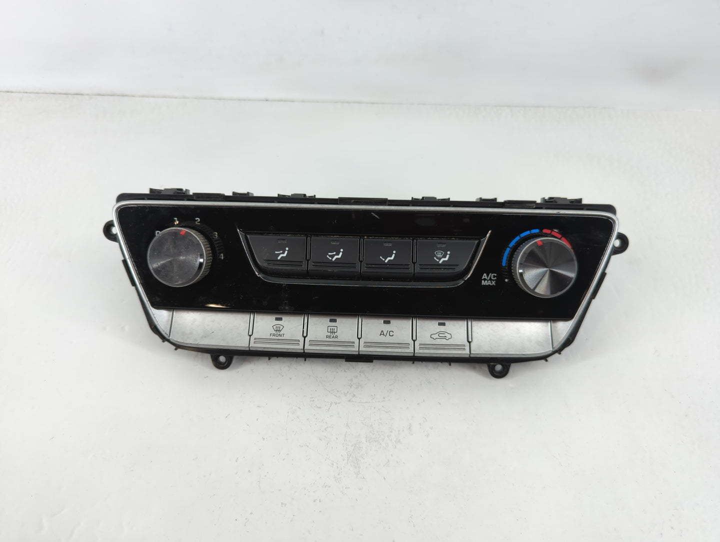 2018-2019 Hyundai Sonata Radio AM FM Cd Player Receiver Replacement P/N:97250-C2AA0ZL5 Fits Fits 2018 2019 OEM Used Auto Par