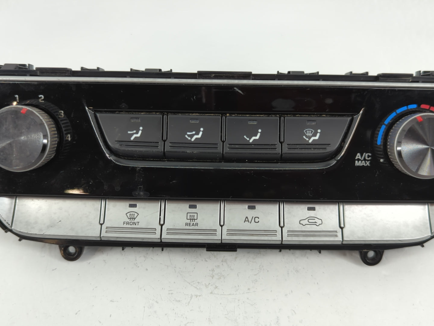 2018-2019 Hyundai Sonata Radio AM FM Cd Player Receiver Replacement P/N:97250-C2AA0ZL5 Fits Fits 2018 2019 OEM Used Auto Par