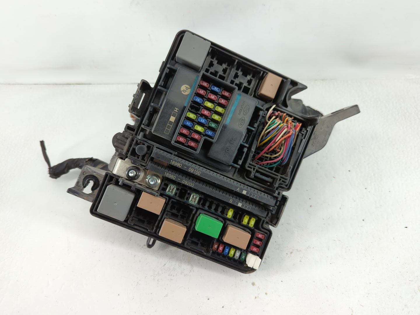 2018-2019 Hyundai Sonata Fusebox Fuse Box Panel Relay Module P/N:91951-C2850 Fits Fits 2018 2019 OEM Used Auto Parts - Oemus
