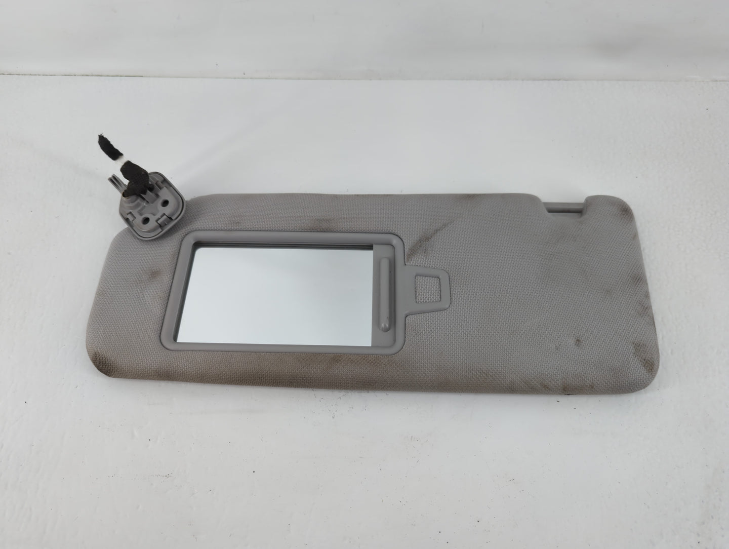 2015-2019 Hyundai Sonata Sun Visor Shade Replacement Driver Left Mirror Fits Fits 2015 2016 2017 2018 2019 OEM Used Auto Par