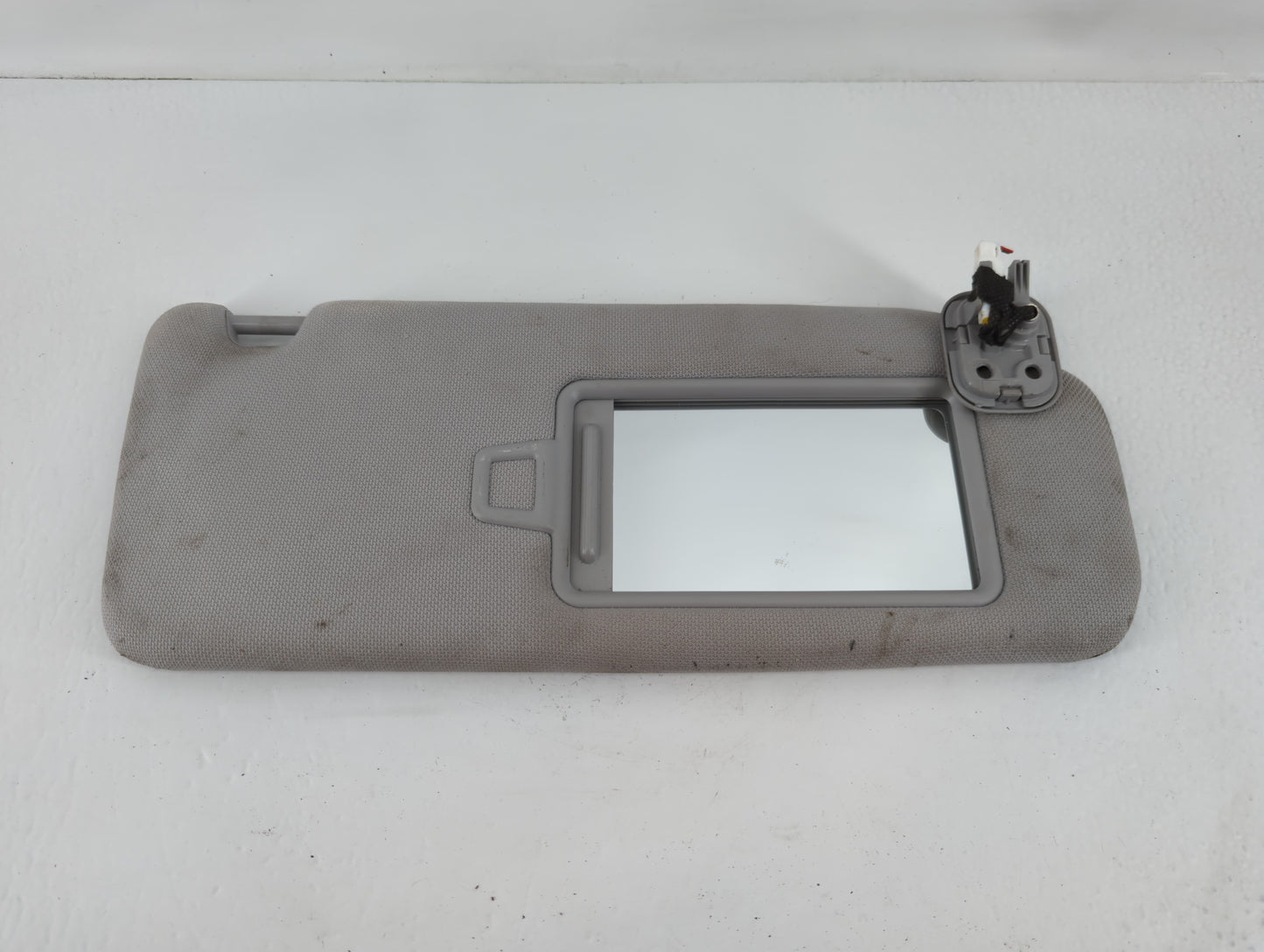 2015-2019 Hyundai Sonata Sun Visor Shade Replacement Passenger Right Mirror Fits Fits 2015 2016 2017 2018 2019 OEM Used Auto