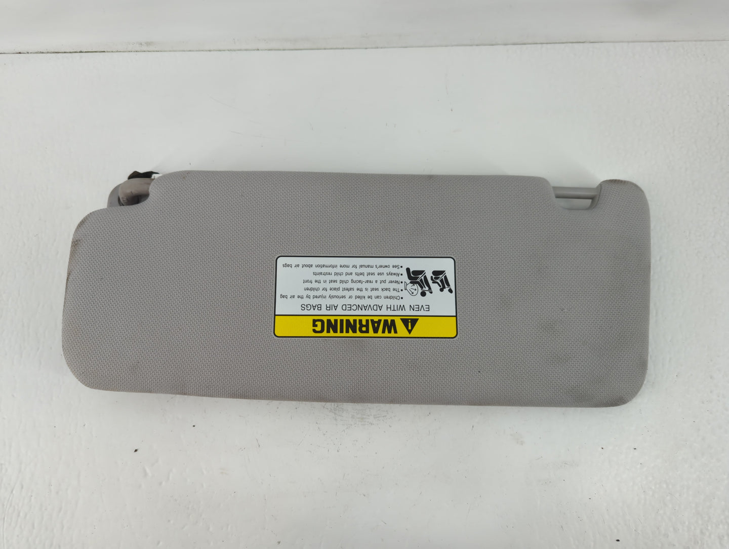 2015-2019 Hyundai Sonata Sun Visor Shade Replacement Passenger Right Mirror Fits Fits 2015 2016 2017 2018 2019 OEM Used Auto