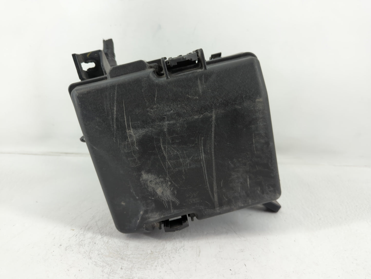 2018-2019 Hyundai Sonata Fusebox Fuse Box Panel Relay Module P/N:91951-C2850 Fits Fits 2018 2019 OEM Used Auto Parts - Oemus