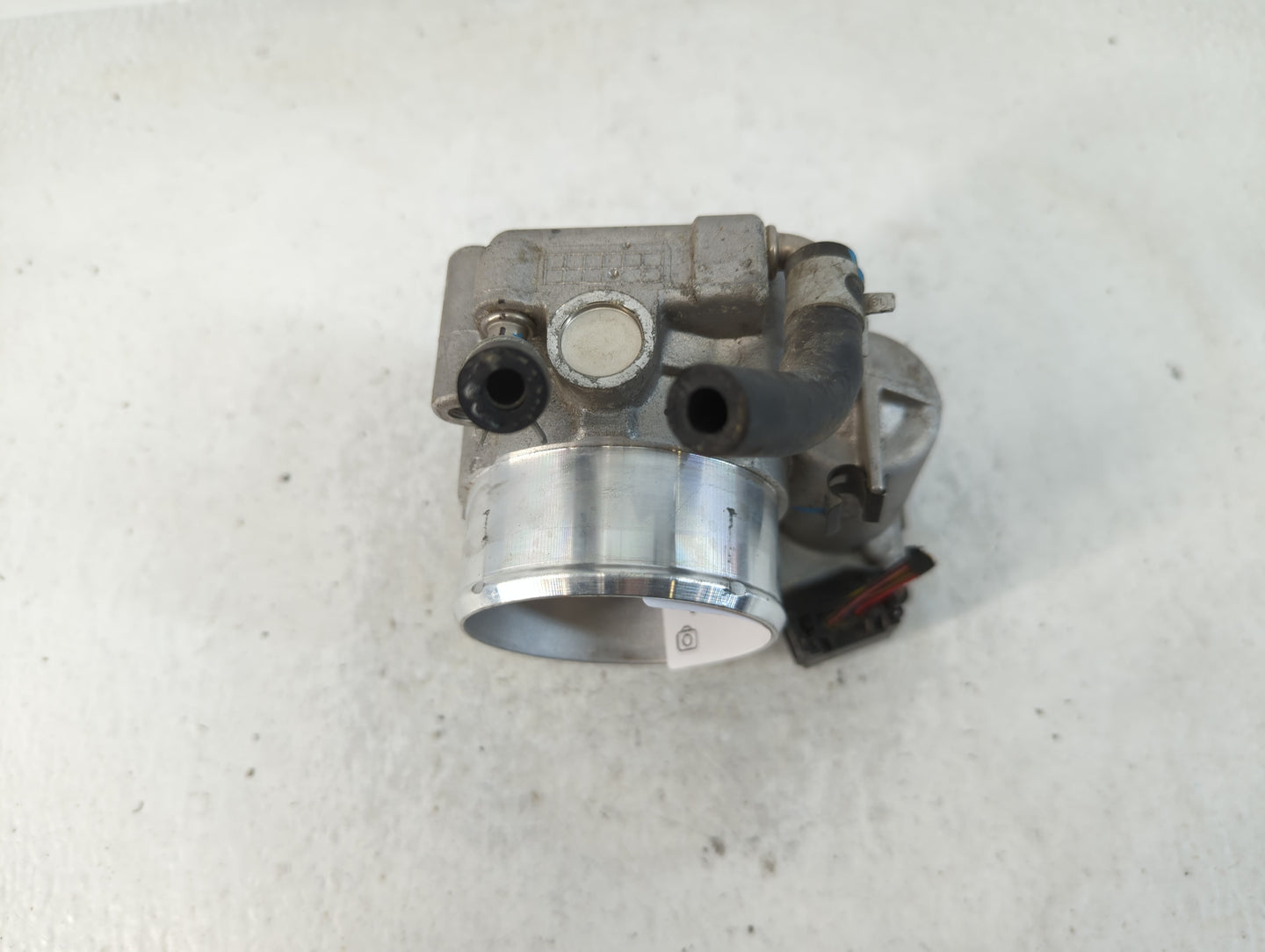 2015-2019 Hyundai Sonata Throttle Body P/N:35100-2G600 Fits Fits 2015 2016 2017 2018 2019 2020 2021 OEM Used Auto Parts - Oe
